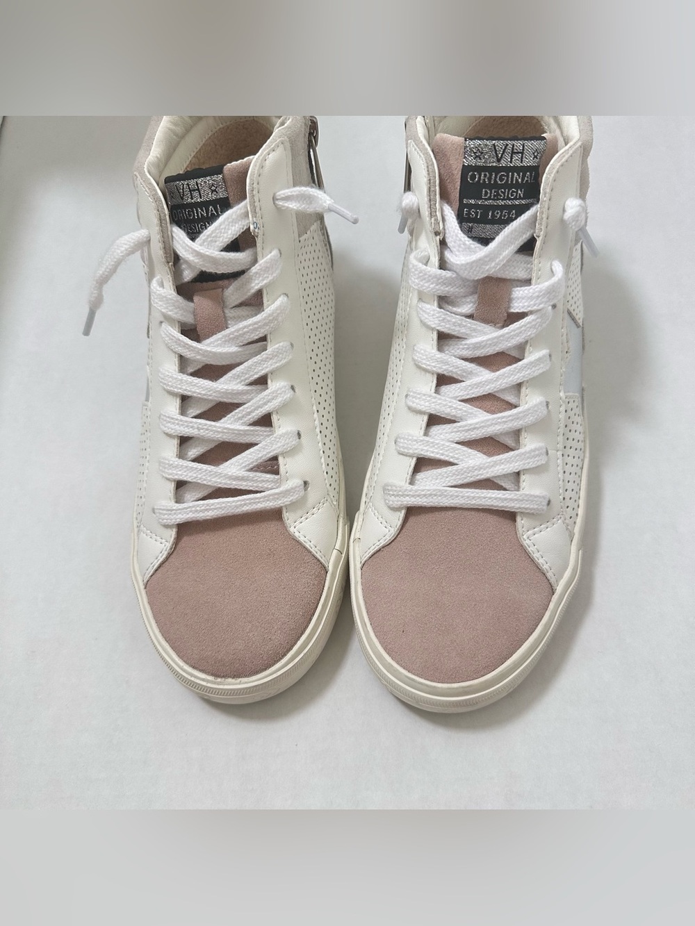 Vintage Havana Pink Suede Star High Tops Size 9